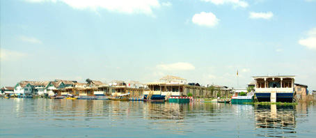 Kashmir Tour Packages, Kashmir Package Tours, Kashmir Tourism, Tour Package to Kashmir
